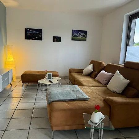Ruhrpott Residenz - 3 Zimmer Suite - 70Qm Mit Balkon Oberhausen  Exterior photo